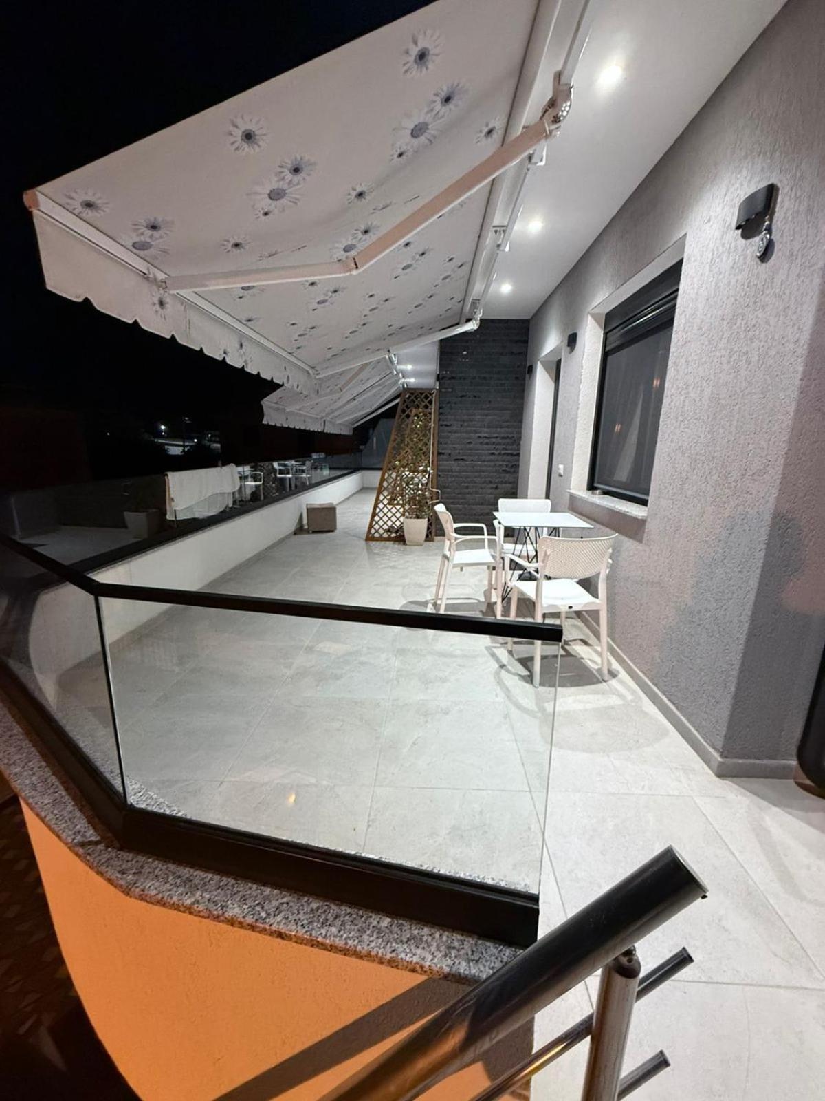 Dida Luxury Apartmán *