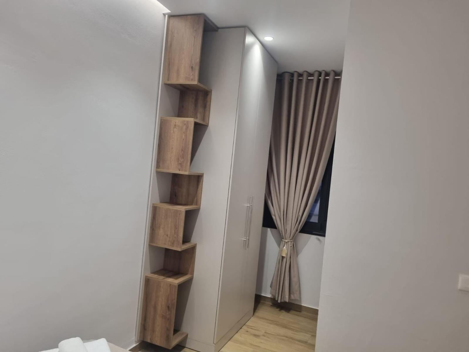 Dida Luxury Vlorë